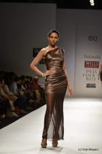 Model walk the ramp for Nalandda Show at Wills Lifestyle India Fashion Week 2012 day 3 on 8th Oct 2012 (54).JPG